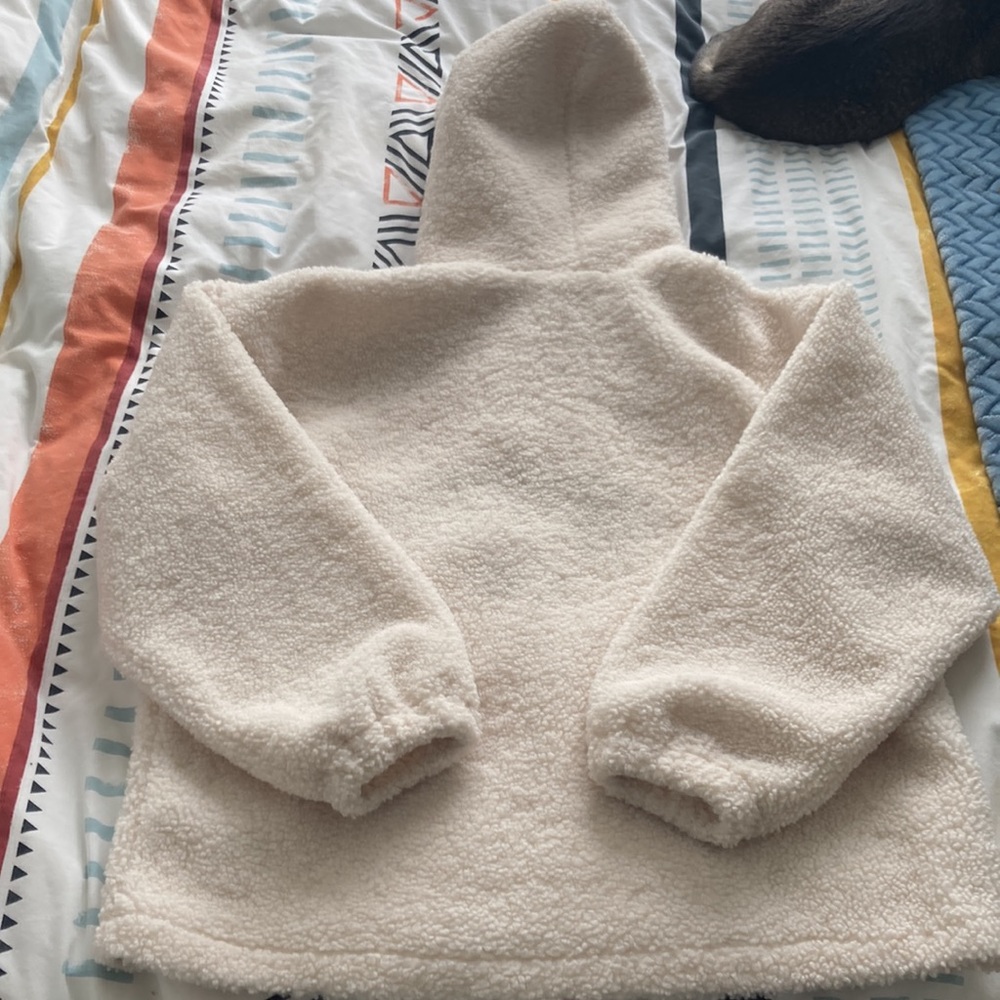 Sweaters - Picture 2 of 2